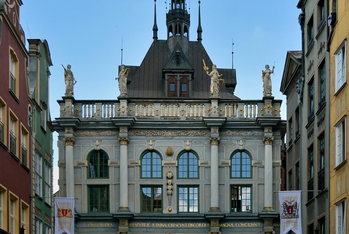 HELPSET nieruchomosci w Gdańsk Złota Brama