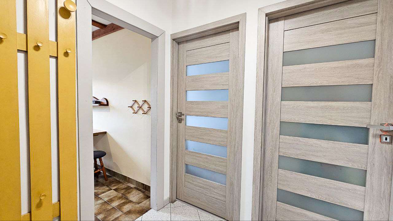 photo 1 2025 10 09 20 24 02