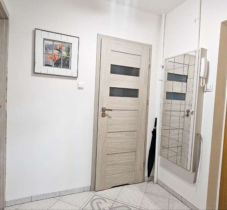 photo 2 2025 10 09 20 24 02