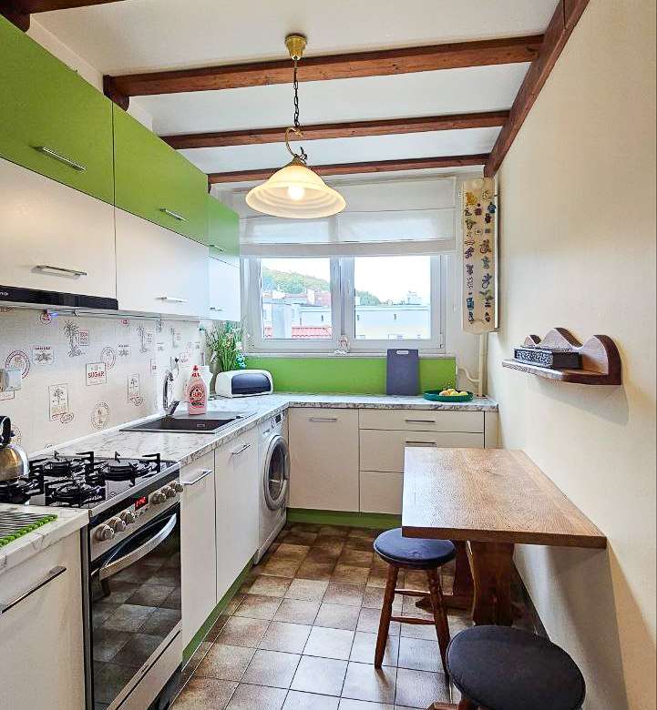 photo 5 2025 10 09 20 24 02